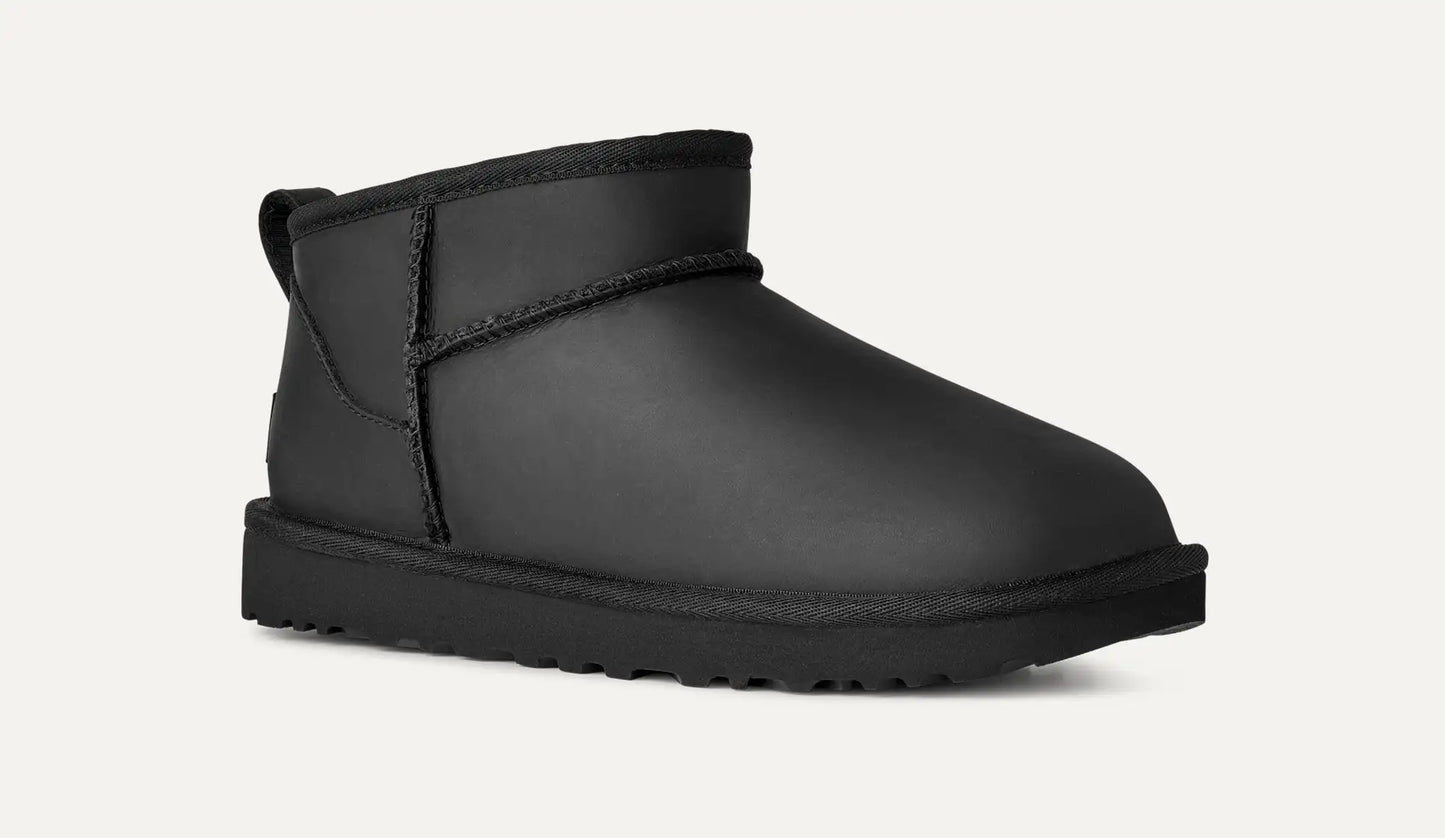 Classic Ultra Mini en cuir